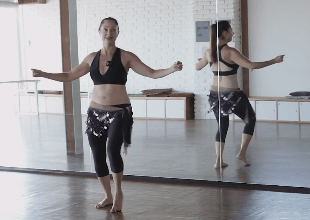 Jennifer Sobel teaching belly dance combinations